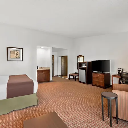 Best Western Chieftain Inn-2